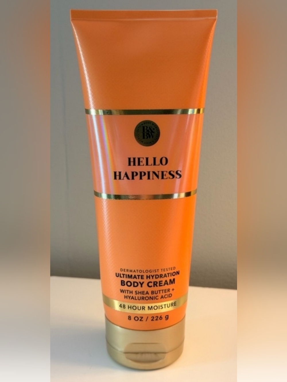 "HELLO HAPPINESS" Bath And Body Works